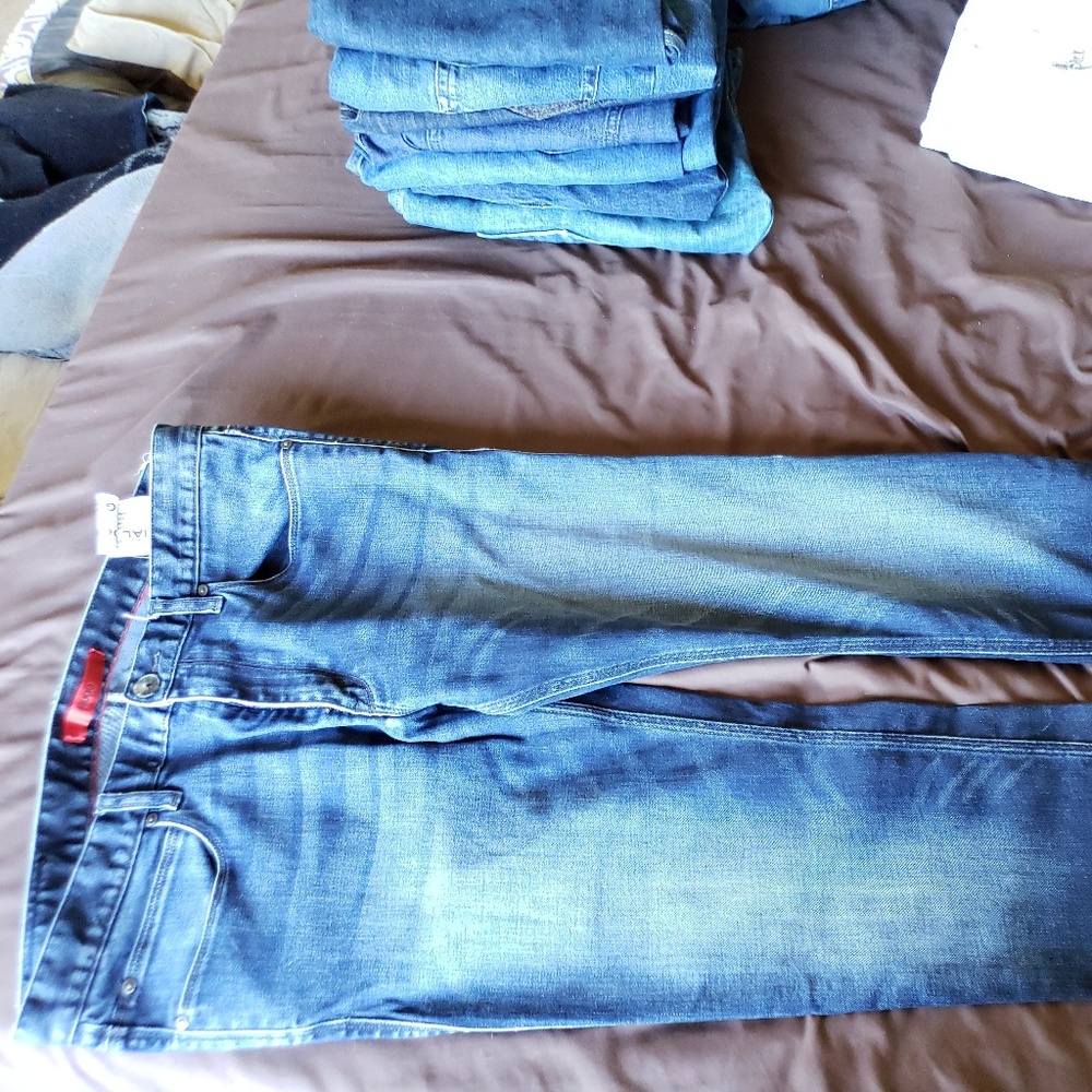 Hugo Boss 36x29 Jeans